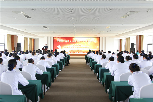 YU0A2847.jpg
