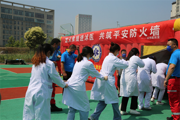 1656553595299019.jpg 消防疏散应急演练1.jpg